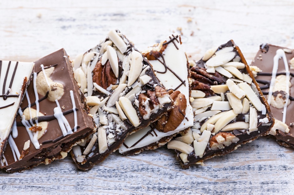 Chocolate caramel bark pieces are a great food idea for a wedding theme fundraising event